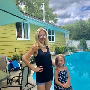 Meet your Posher, Michelle